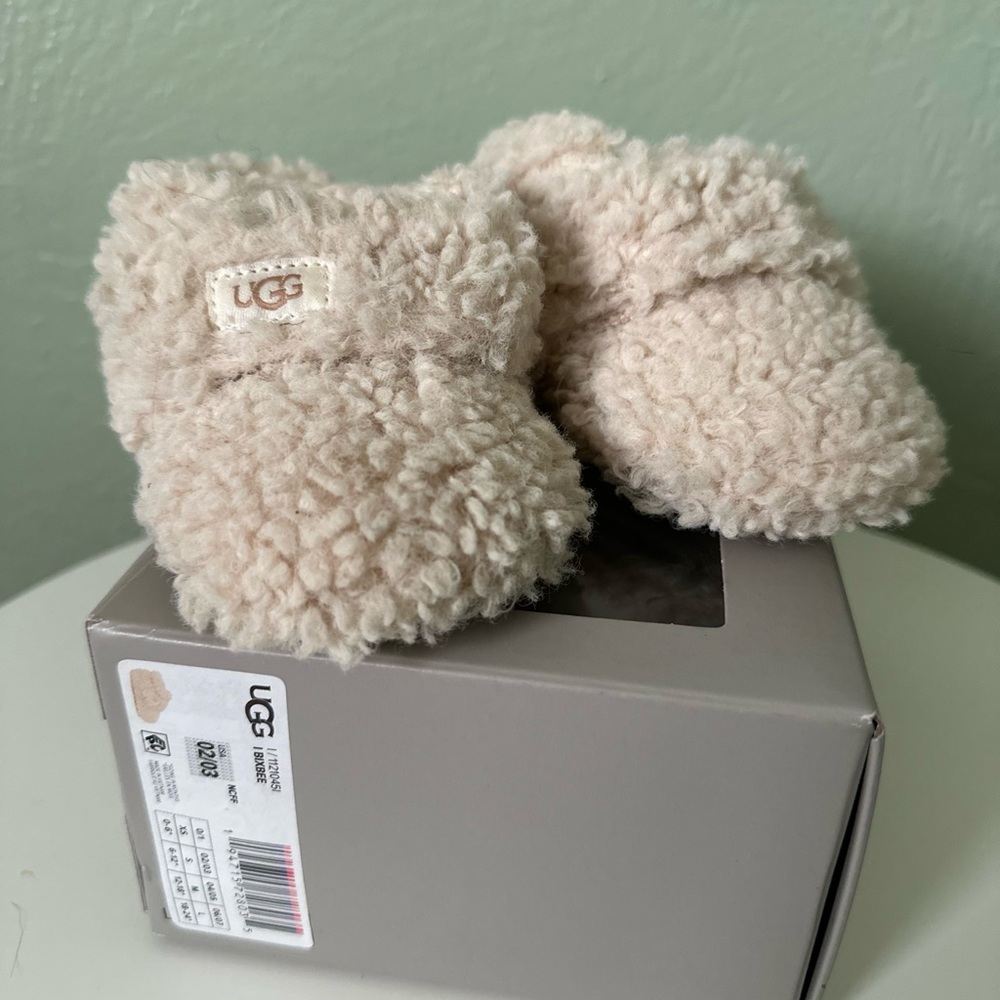 UGG Kids Cream Fuzzy Shoes